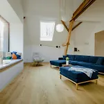 度假居 Modern Architectural Barn In The Countryside Teichland