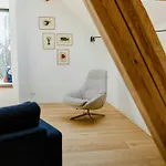 度假居 Modern Architectural Barn In The Countryside