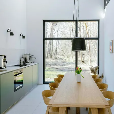 別荘 Modern Architectural Barn In The Countryside *