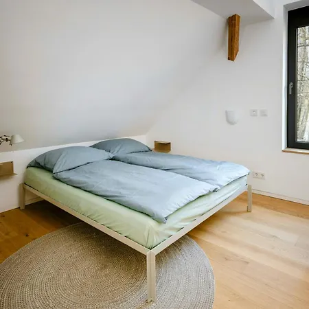 Modern Architectural Barn In The Countryside Nyaraló
