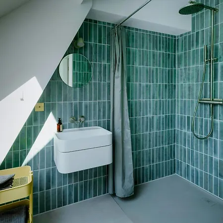 Nyaraló Modern Architectural Barn In The Countryside Teichland