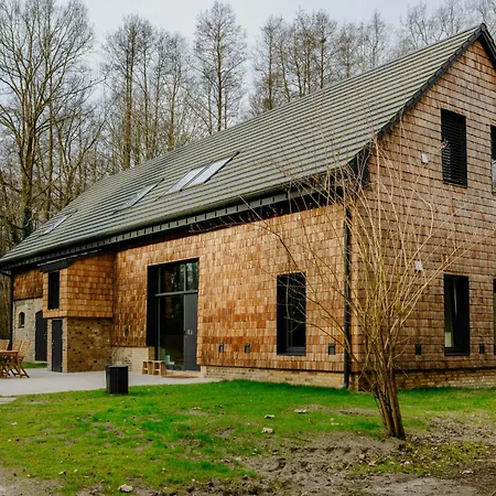 Modern Architectural Barn In The Countryside Hébergement de vacances Teichland