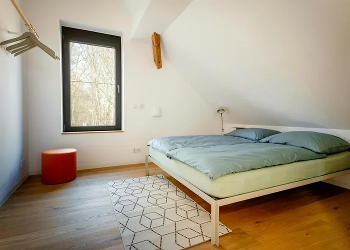 Nyaraló Modern Architectural Barn In The Countryside